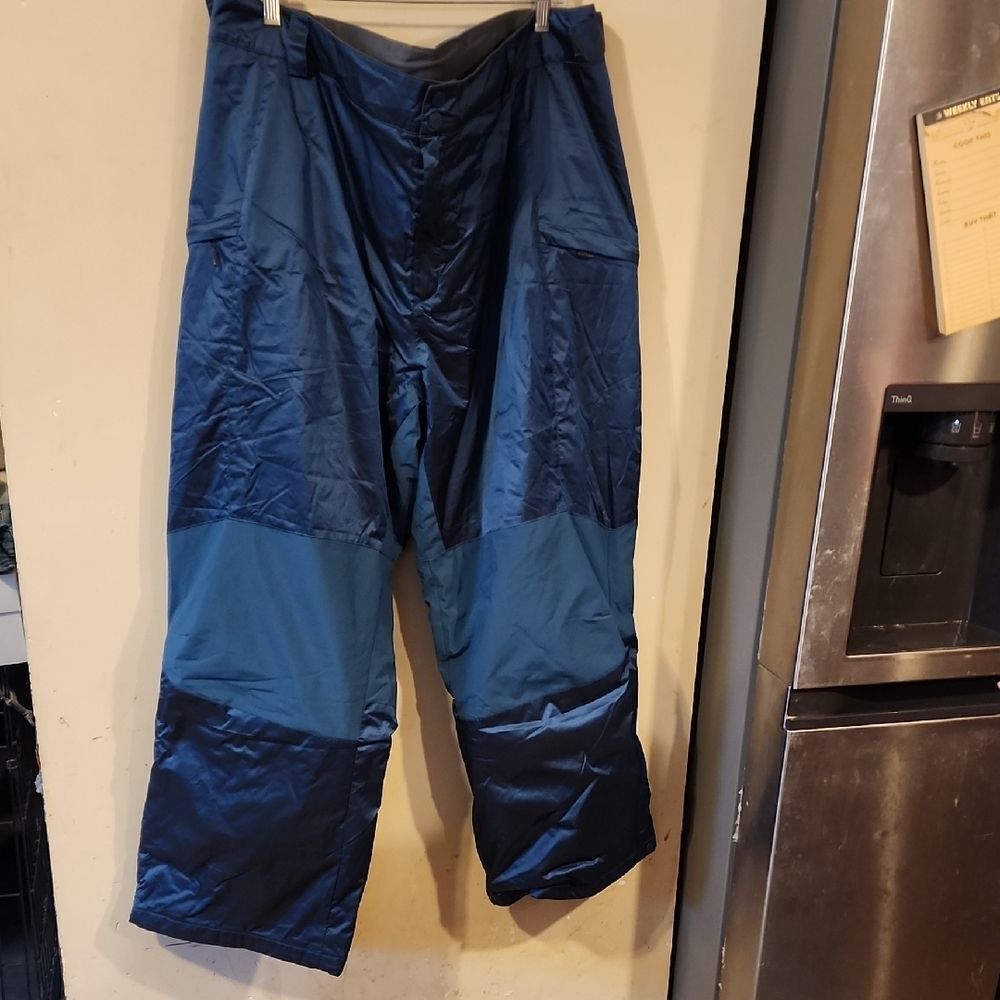 Columbia Aqua  Cargo Snow Pants with Water-Resistant Material Size 3X Perfct Con